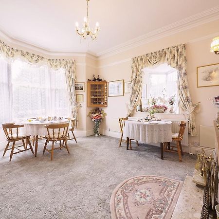 Braemar Guest House 벅스턴 외부 사진